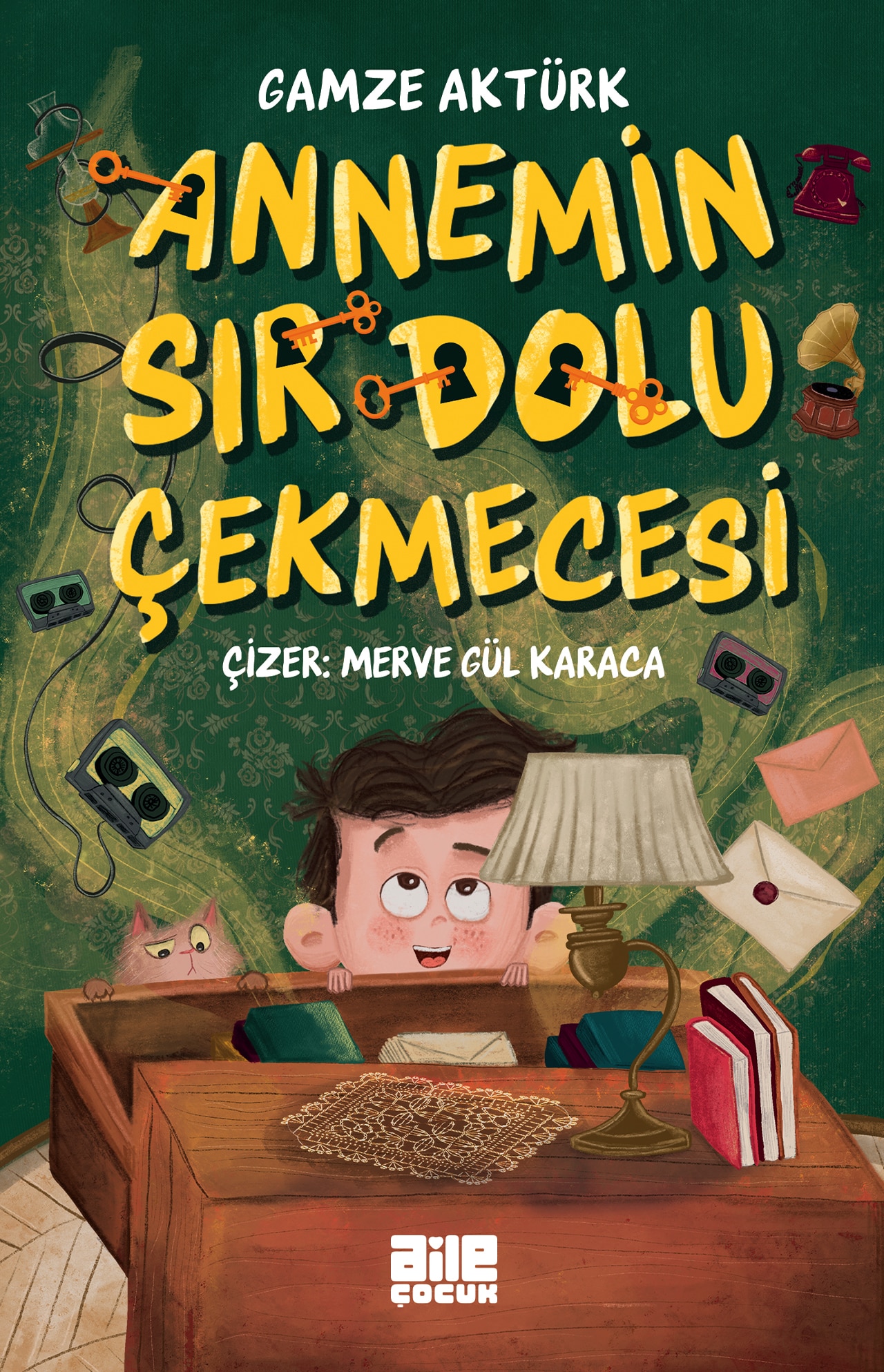 ANNEMİN SIR DOLU ÇEKMECESİ